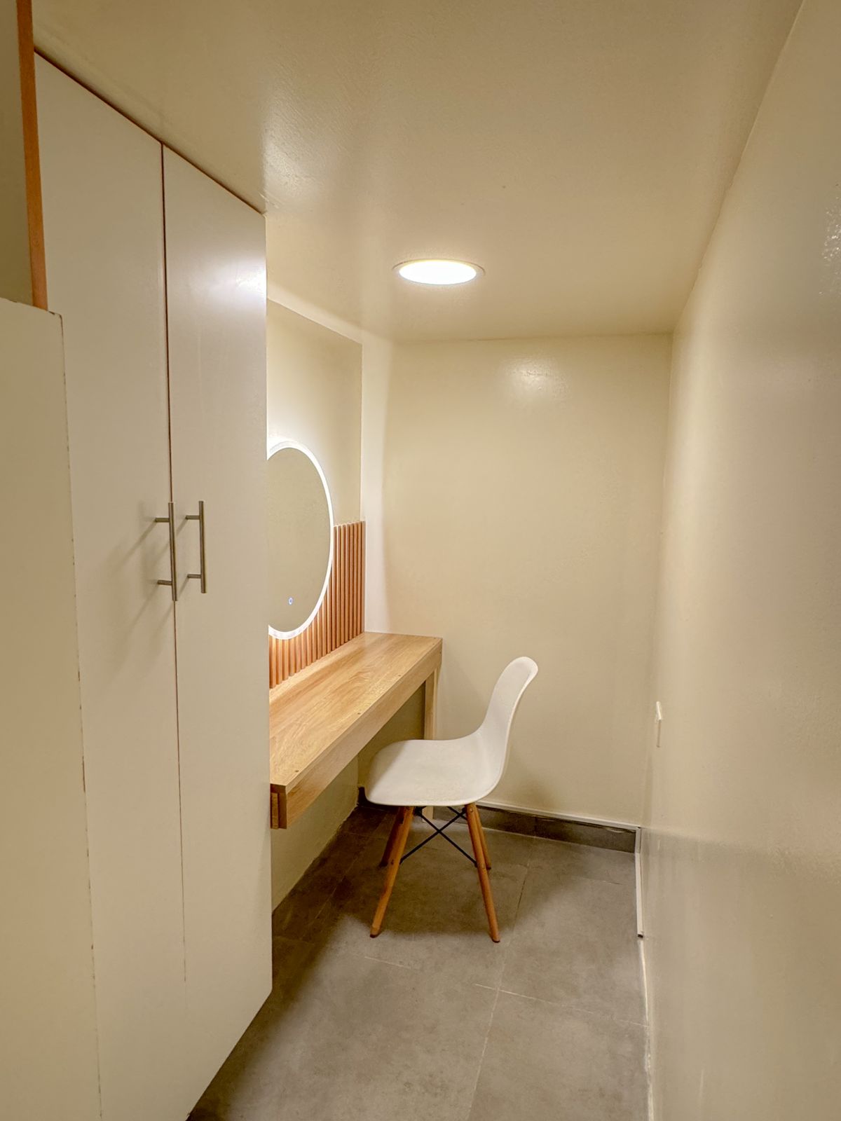 1 BR Apartment | Partition Room 813 PT 6
