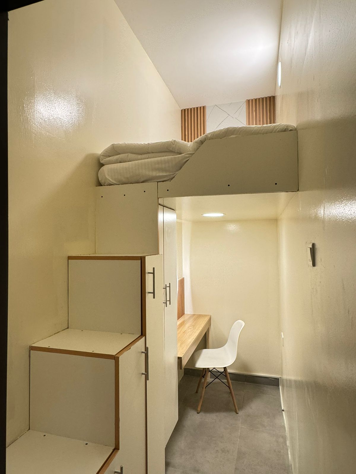 1 BR Apartment | Partition Room 813 PT 6