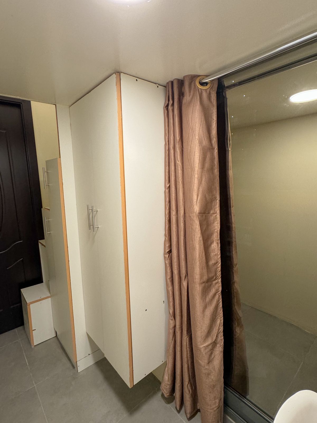 1 BR Apartment | Partition Room 813 PT 7