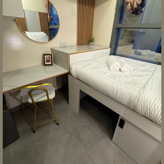 1 BR Apartment | Partition Room 813 PT 4