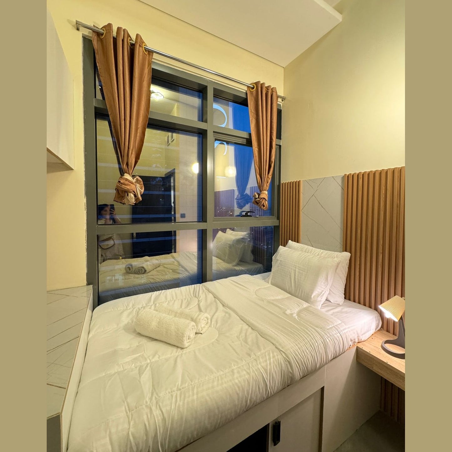 1 BR Apartment | Partition Room 813 PT 4