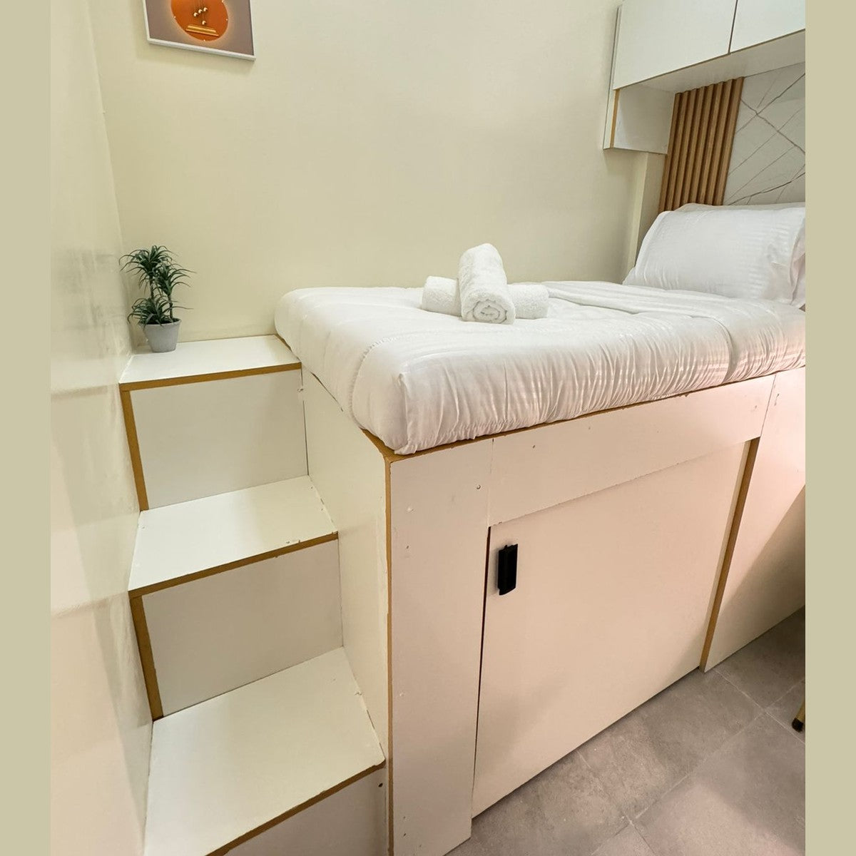 1 BR Apartment | Partition Room 813 PT 2