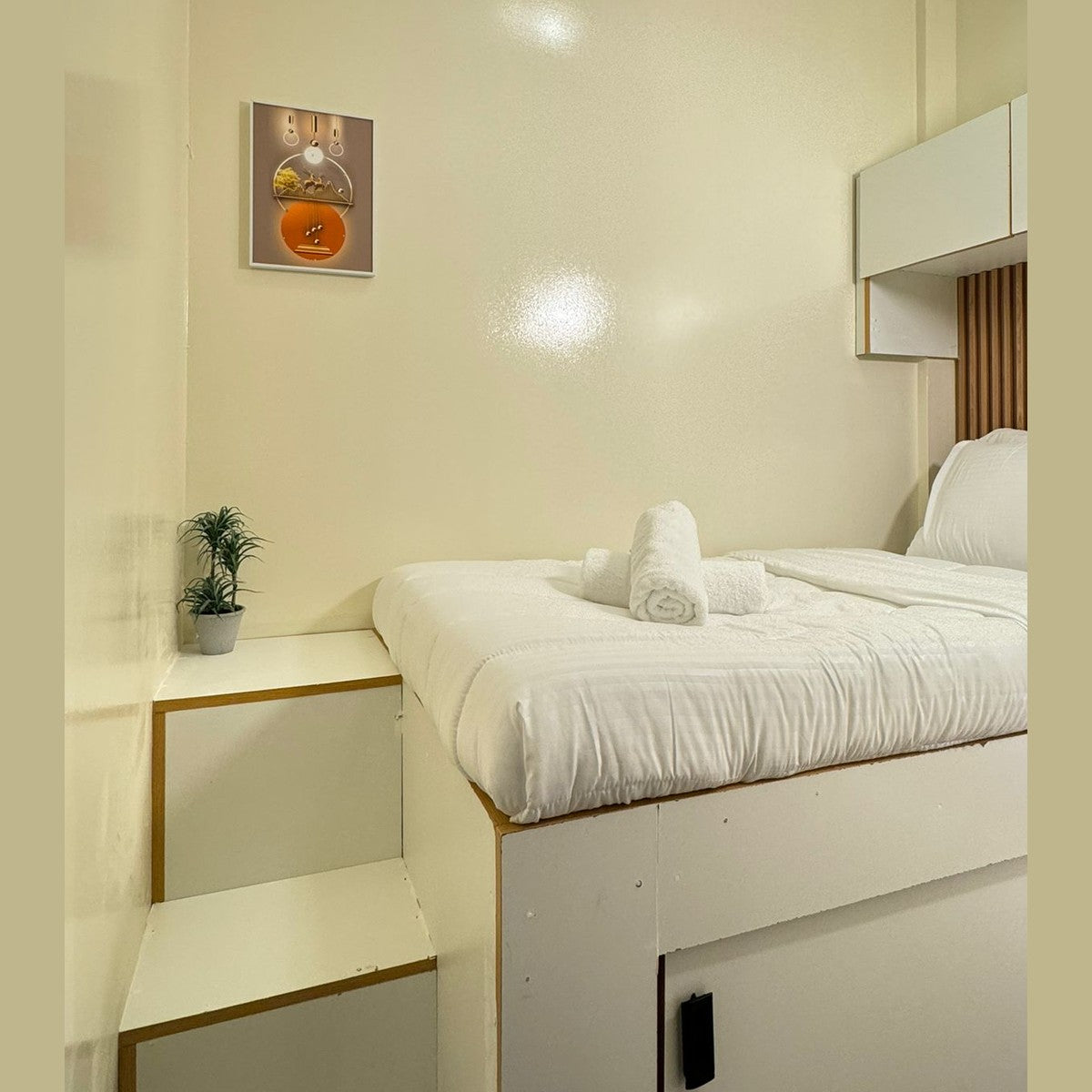 1 BR Apartment | Partition Room 813 PT 2