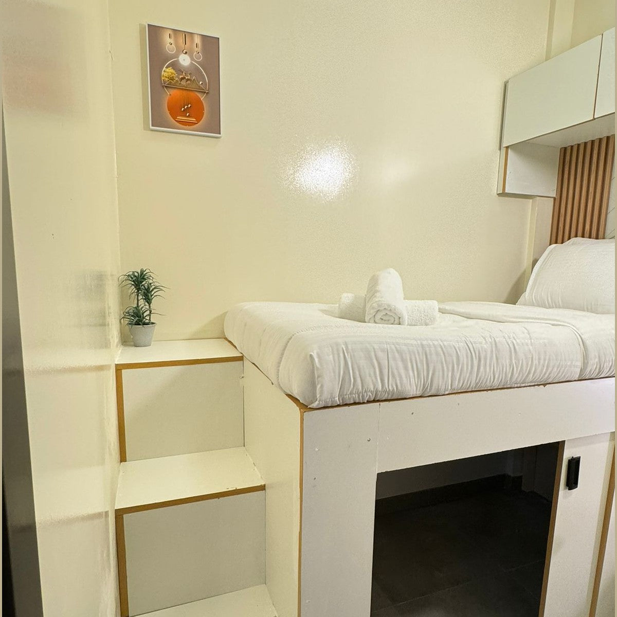 1 BR Apartment | Partition Room 813 PT 2