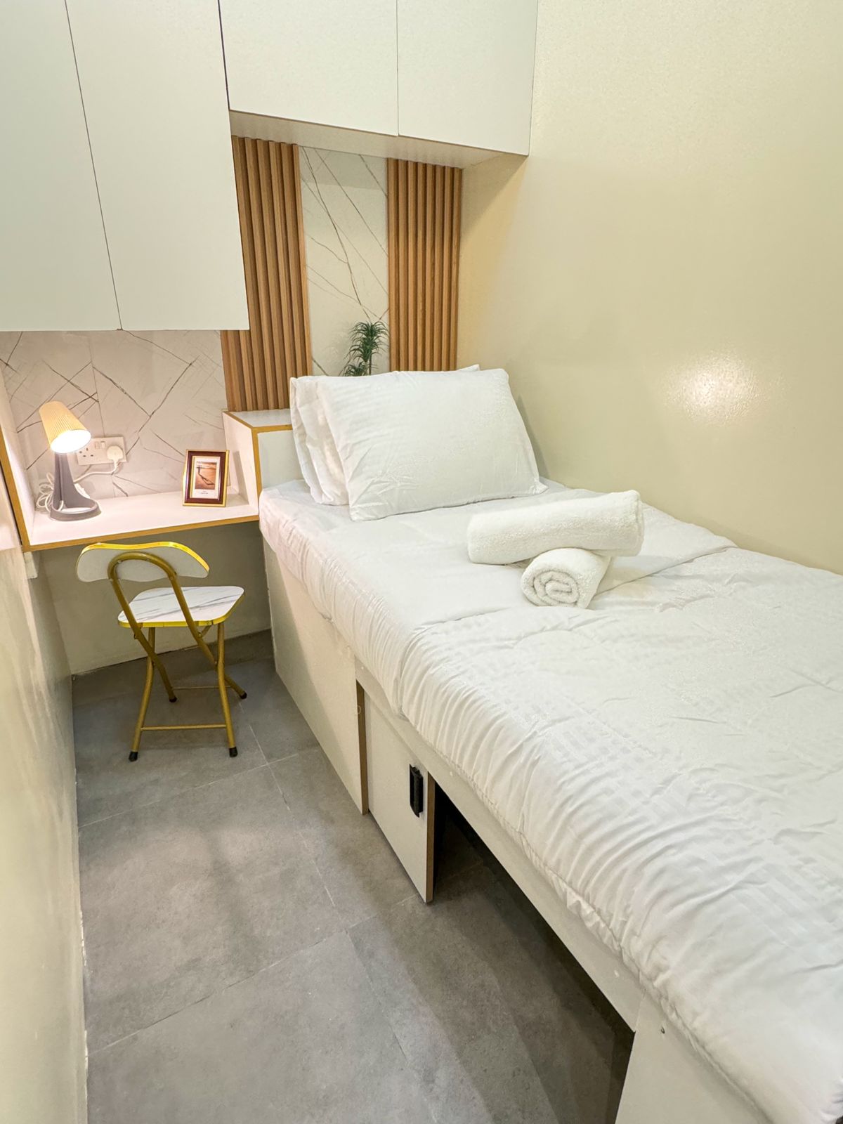 1 BR Apartment | Partition Room 813 PT 1