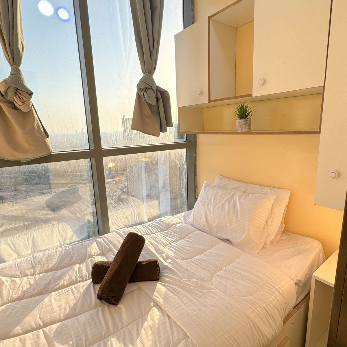 2 BR Apartment | Partition Room 1604 PT 6