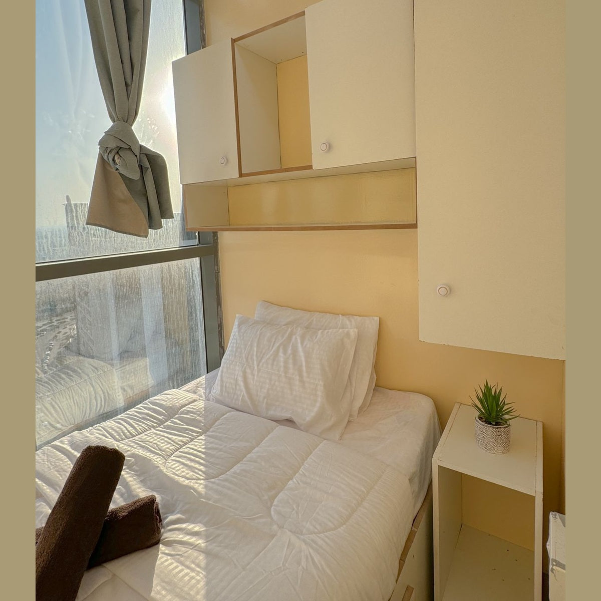 2 BR Apartment | Partition Room 1604 PT 6