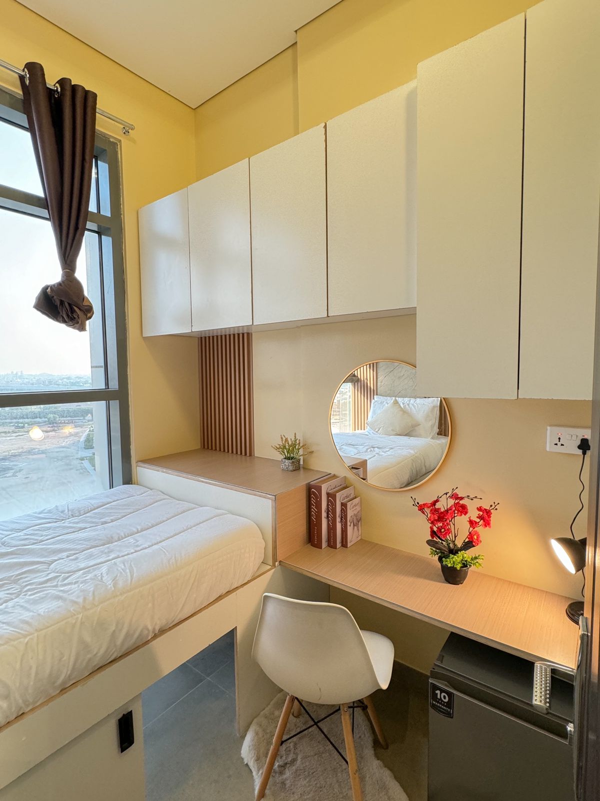 1 BR Apartment | Partition Room 809 PT 3