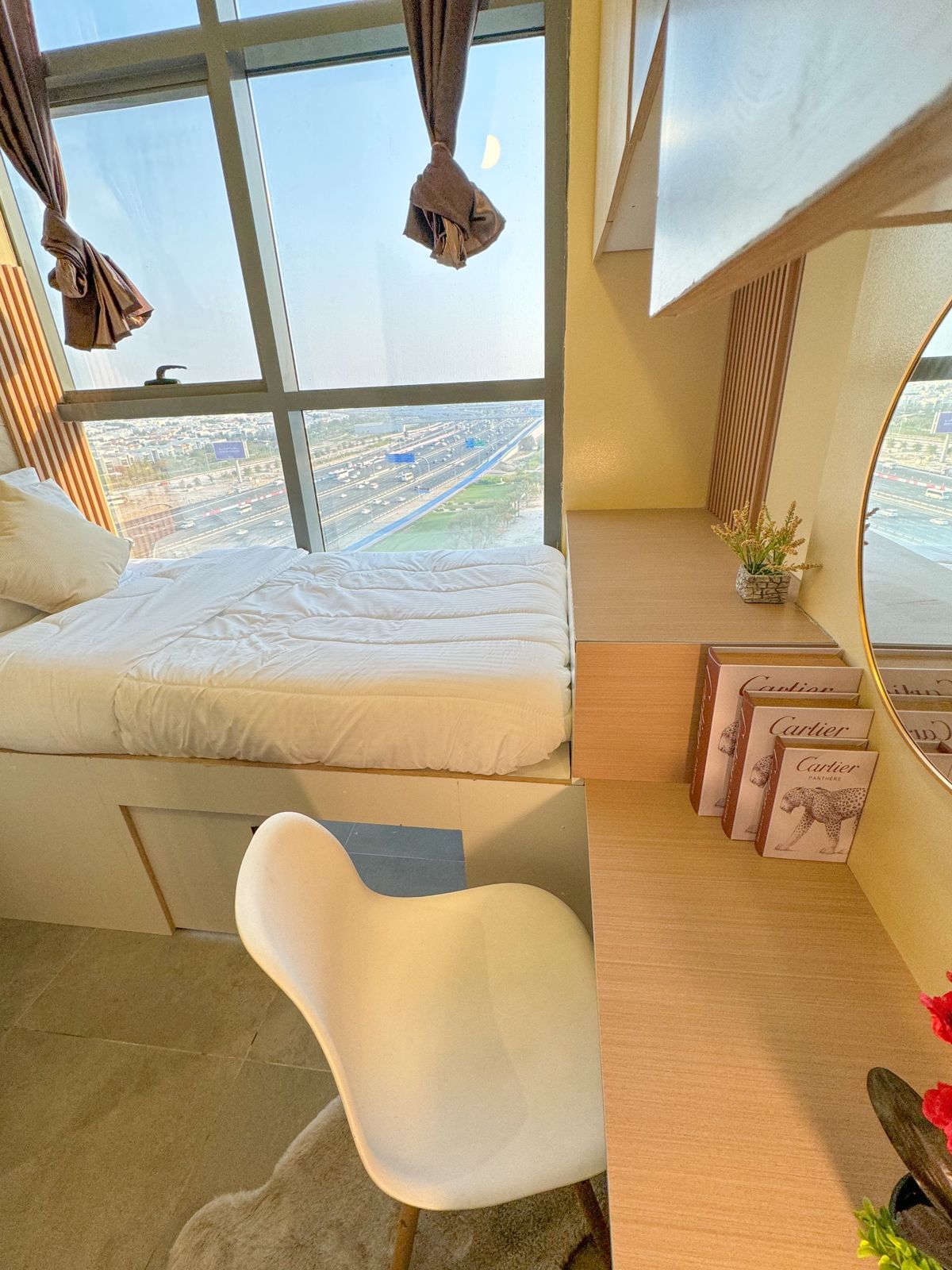 1 BR Apartment | Partition Room 809 PT 3
