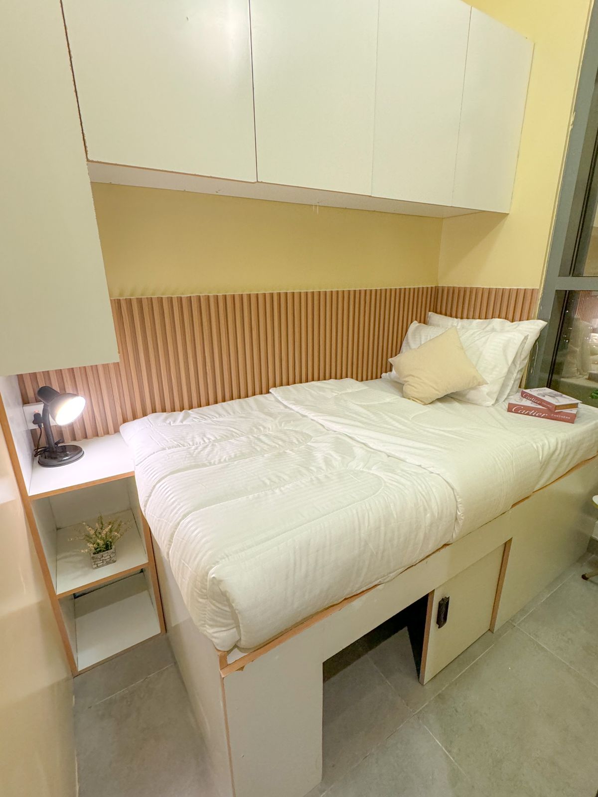 1 BR Apartment | Partition Room 809 PT 4