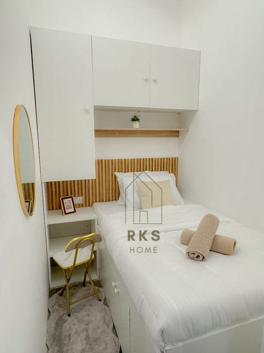 1 BR Apartment | Partition Room 405/913 PT 1