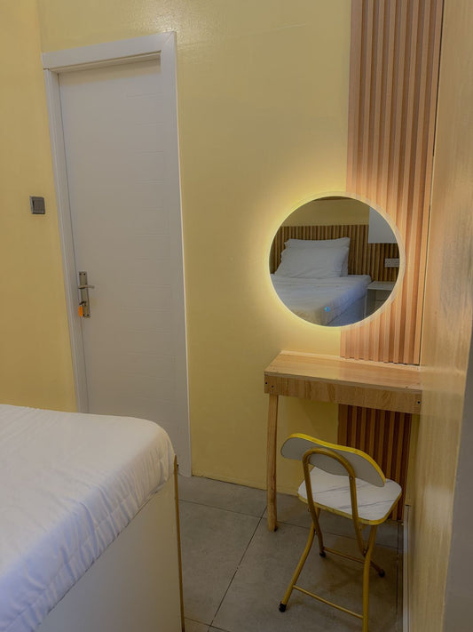 1 BR Apartment | Partition Room 405 PT 6